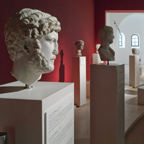 Roman busts made of marbele in the exhibition 
