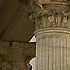 Details einer rekonstruierten korinthischen Säule.