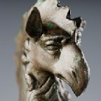 Römischer Greifenkopf aus Bronze.